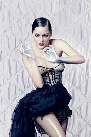 Фото голой Марион Котийяр - 05