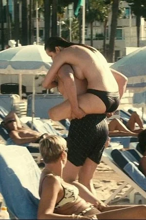 Фото голой Марион Котийяр - 08