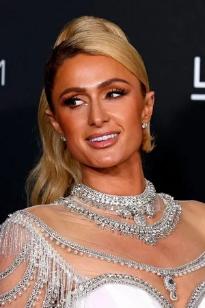 Фото голой Пэрис Хилтон - 02