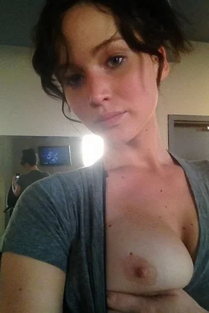 Фото голой Дженнифер Лоуренс - 58