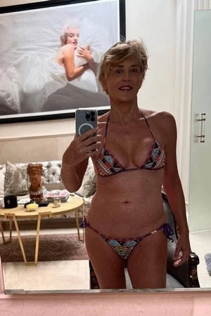 Фото голой Шэрон Стоун - 21