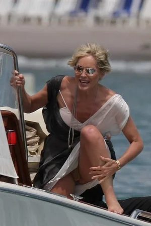 Фото голой Шэрон Стоун - 24