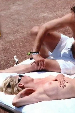 Фото голой Шэрон Стоун - 30