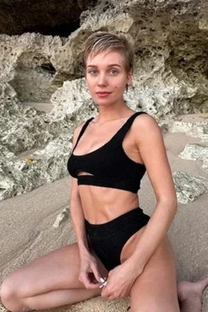 Фото голой Кристины Асмус - 22