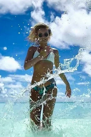 Фото голой Полины Гагариной - 29