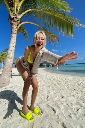 Фото голой Клавы Кока - 86