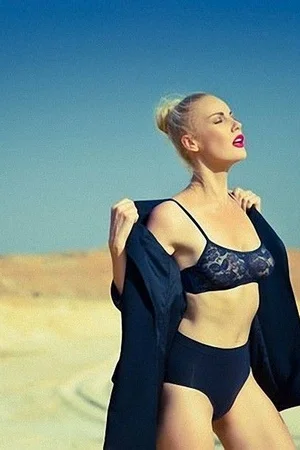 Фото голой Елены Летучей - 17