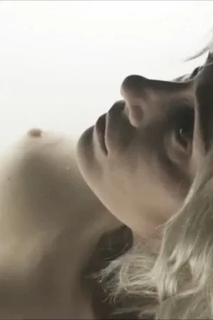 Фото голой Ксении Раппопорт - 16